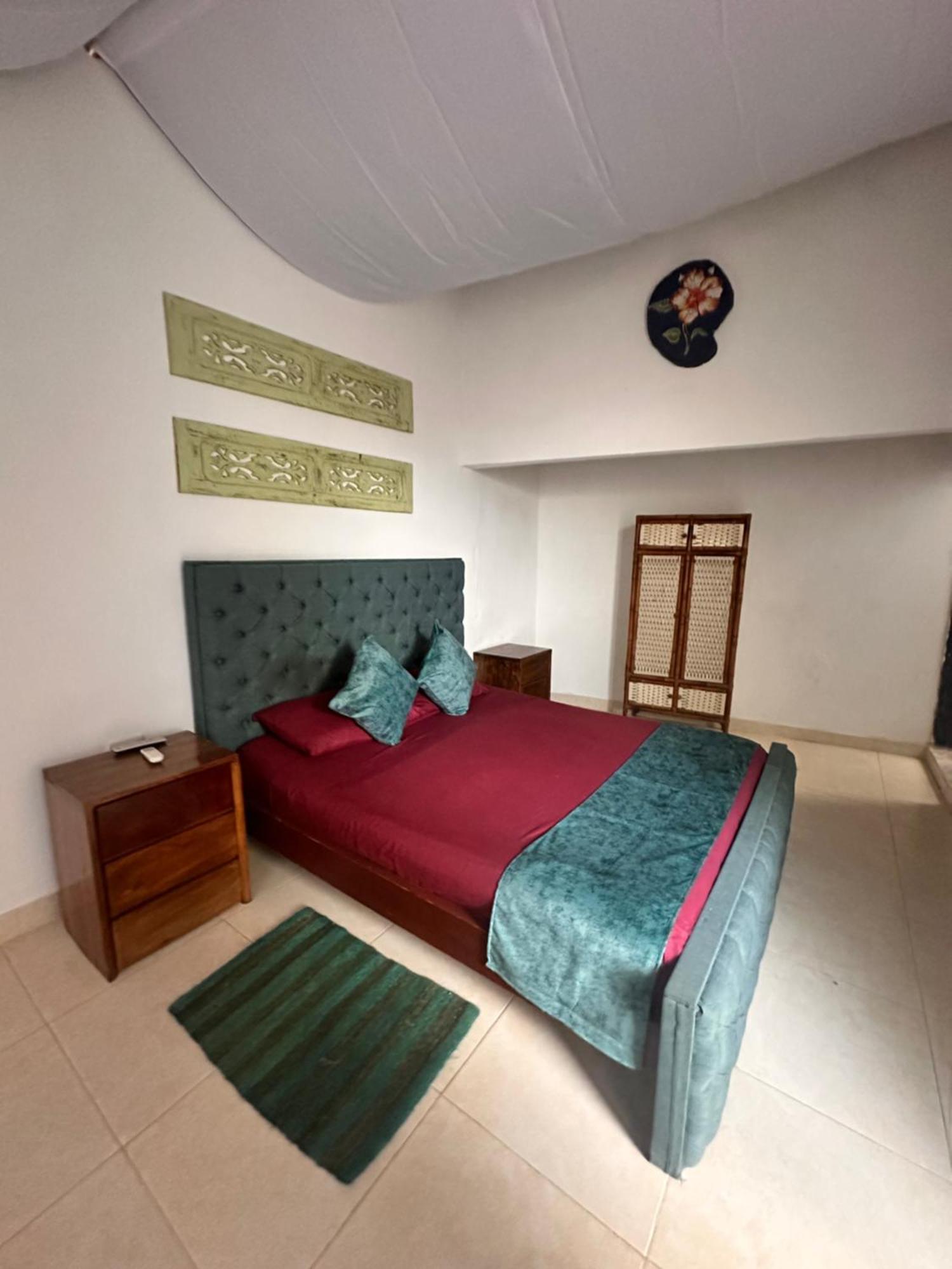 Hotel Renasci 帕洛米诺 外观 照片